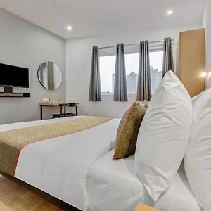 **** Hotel King Plaza Near Igi Airport India